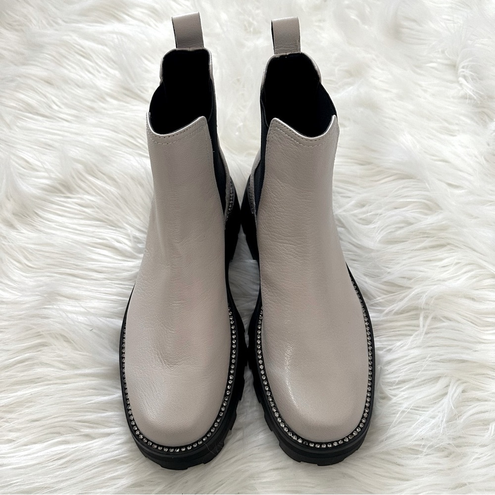 Karl Lagerfeld Mayde Chelsea Boots View 5